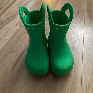 Toddler 6T green crocs rainboots